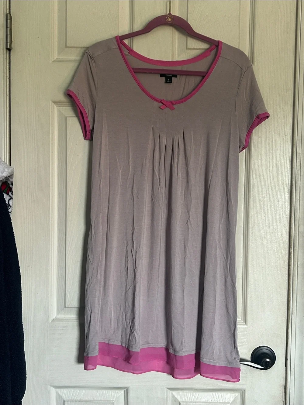 Simply Vera Vera Wang short sleeve purplish grey/pink sleep dress size large